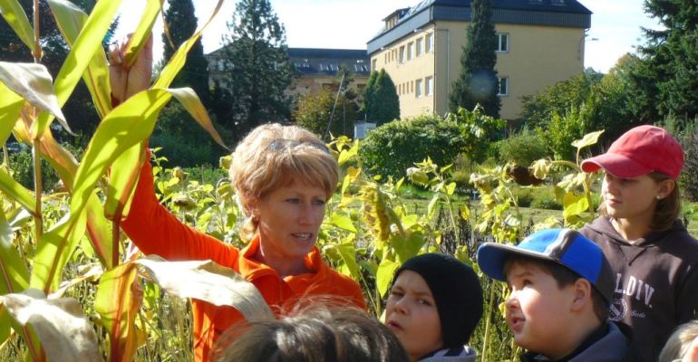 Návštěva školní zahrady Střední školy zemědělské a přírodovědné 