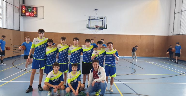 Basketbal, 2. místo v okresním kole