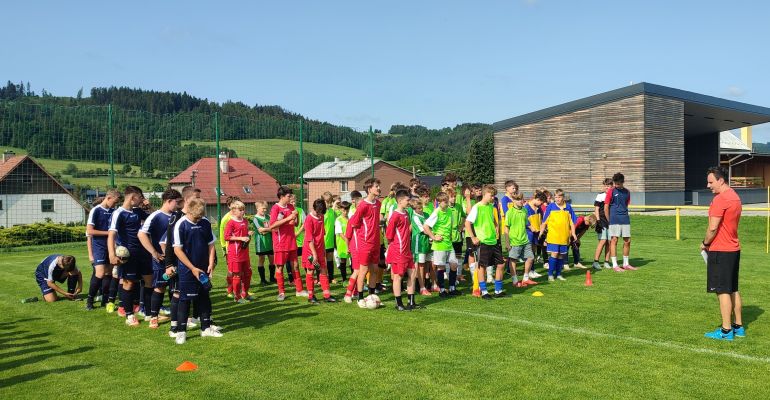 Okrskové kolo v malé kopané mladších žáků ve Vidči