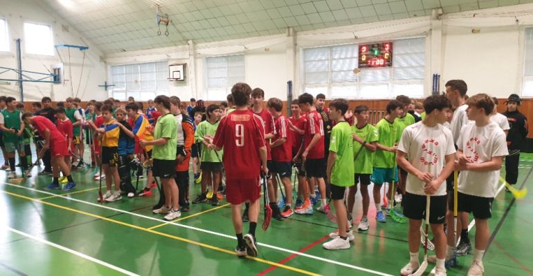 Okrsková kola florbal 8.,9. třídy