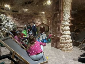 Obrázek k aktualitě Vánoční přespávačka ve 2.A