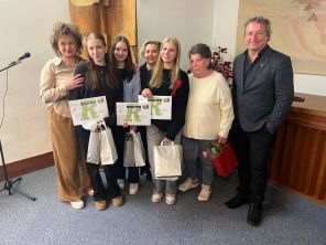 Obrázek k aktualitě Účast žákyň 9.A na projektu Příběhy našich sousedů