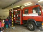 Fotogalerie Prvňáčci se seznámili s prací strážníků a hasičů, foto č. 42