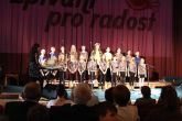 Fotogalerie Sbor Hvězdička na akci Zpívání pro radost, foto č. 7